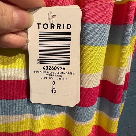 NWT Torrid Size 0 Large Super Soft Knit Dress with Pockets Striped Bright Colors - Picture 4 of 10